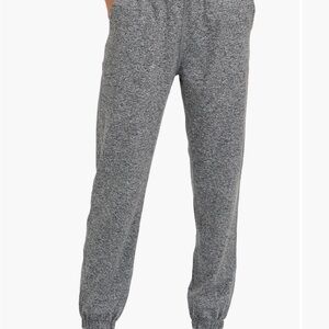 Vuori Boyfriend Jogger in Grey Heather